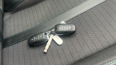 Peugeot 2008 1.2 PureTech 130 Allure Premium 5dr Petrol Estate